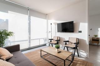 Prime Location Modern 1BR Las Condes Apt - Santiago - 6