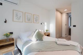 Prime Location Modern 1BR Las Condes Apt - Santiago - 4