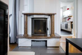 Exklusives Apartment im historischen Wohnhaus mit Kamin, Bad & viel Platz - Bremerhaven - 8