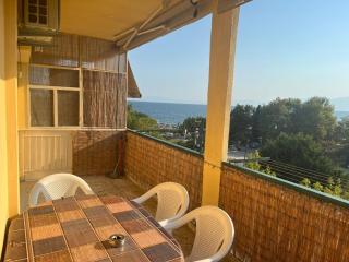 Amazing view and cosy nest - Epanomí - 0
