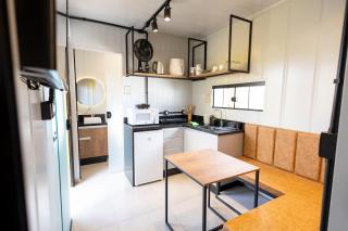Villa Dei Colori Studio 2 com Wi-Fi prático e moderno tudo novo - Curitiba - 0