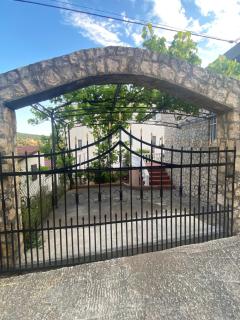Little Stone House - Utjeha - 7