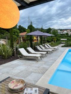 Luxury Apartment St Hedonist with Pool and Garden - Poljane - 3