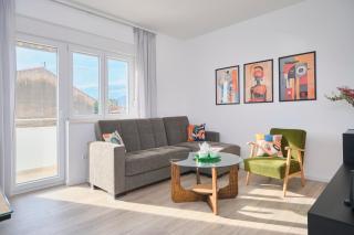 LAV Central Apartment by Litto - 2