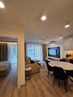 Kwiatano Apartamenty Plażowa - Sauna, Jacuzzi ,Klimatyzacja ,Parking, 100m do morza - 0