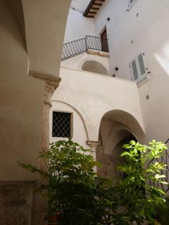 Casa Piccolomini - Ascoli Piceno - 0