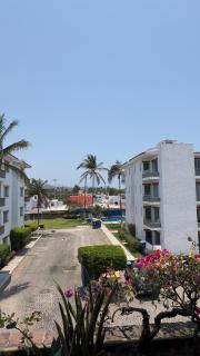 Alojamiento enfrente de la playa - Manzanillo - 5