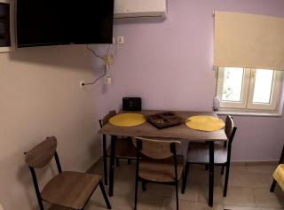 In a box - Chios - 7