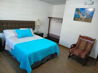 Rooms with private bathroom and kitchen - Puerto Baquerizo Moreno - 6
