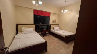 Marina View Luxury Retreat Modern Apartment JBR Dubai - 9