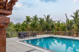 Tranquil Arcadia by StayJade Pool 6BHK Manyata - 4