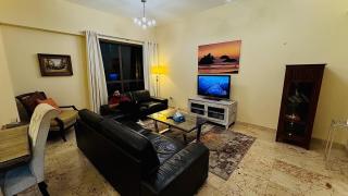 Marina View Luxury Retreat Modern Apartment JBR Dubai - 6