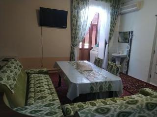 BAHORONA Family Guest House - Xiva - 5