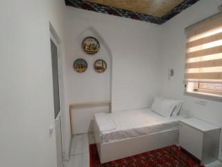 BAHORONA Family Guest House - Xiva - 4