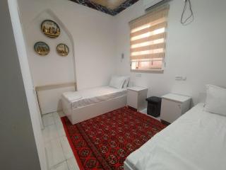 BAHORONA Family Guest House - Xiva - 3