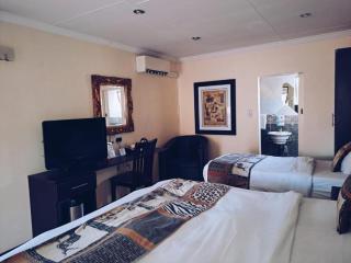 Lakefield Hotel - Benoni - 9