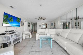 Sea Breeze 503 - St Pete Beach - 7