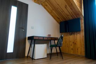 EDA ROOMS - 9