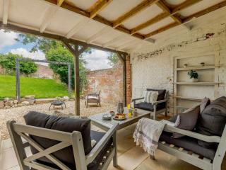 3 Bed in Newport 88107 - Blackwater - 0