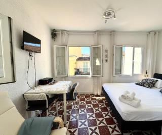 ApartHotel Riviera - LES TOITS D AUGUSTIN - Bright Studio with A C - Old town - Nizza - 7