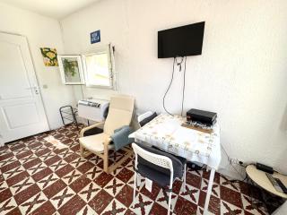 ApartHotel Riviera - LES TOITS D AUGUSTIN - Bright Studio with A C - Old town - Nizza - 5