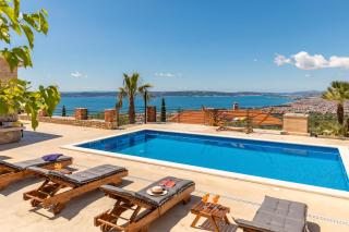 Holiday home - between Green & Blue - Kastel Kambelovac - 9