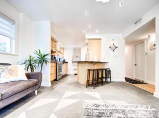 Amazing 4-Bedrooms in Homa Montreal 20 - 4