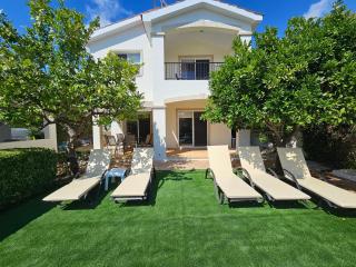 Villa Sofia - Coral Bay - 8
