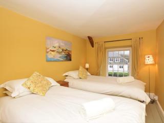 4 Bed in Tintagel TOLBO - 1