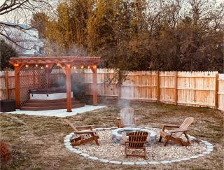 The Blue Pearl by Zen Living - Luray - 7