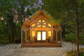 Cedar Creek - Glamping in the Ozarks - Walnut Shade - 0