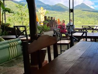 Vara'ayaMunduk The Room & Panoramic Rooftop - Munduk - 5