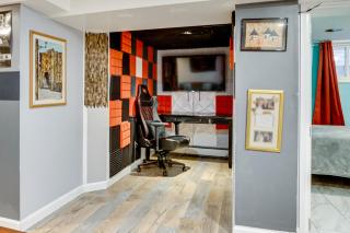 Apt 2 Mi to Prudential Center and Dtwn Newark! - Newark - 4