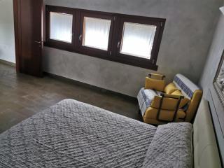 B&B VILLA MELOGRANO PONTOGLIo - - 3