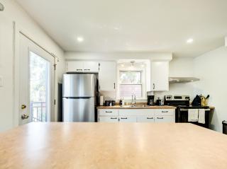 Amazing 8-Bedrooms in Homa Montreal 40 - Montréal - 7