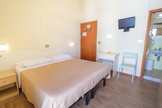 Only Room Hotel - Lido di Savio - 2
