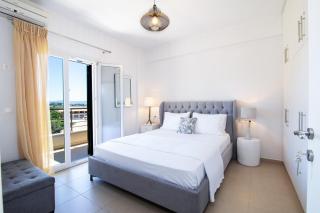 Sofias & Rolandos Luxury home - Perama - 2