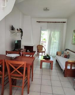 Siviri Rental Houses - Siviri - 8