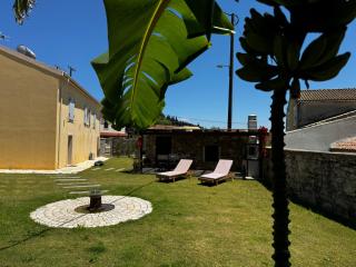 Goninos Jacuzzi Suite - Velonádes - 8