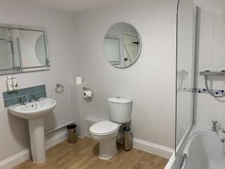 Kings Head Low House - 8