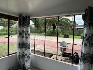 Modest Cottage - Germiston - 4