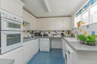 Compass Cottage - 3
