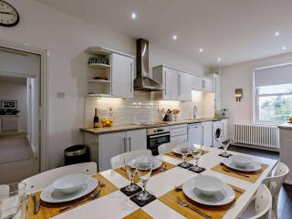 4 Bed in Malvern 57335 - Great Malvern - 0