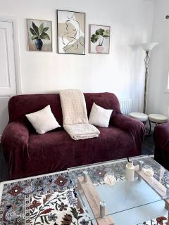 4-Bed - Near City - Sleeps 6 - Leicester - 1