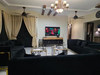 THE BANGLOW Inn - Karachi - 5