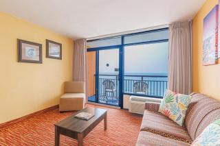 Oceanfront King Suite- Impeccable Views-Landmark 1230 - Myrtle Beach - 3