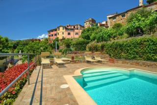 Casa immersa nella natura con piscina, AC e Wi-Fi 4 - Dolcedo - 8