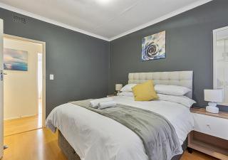 Family Holiday Home in Randburg - Johannesburg - 1