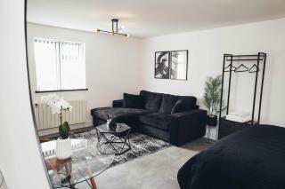 Hen & Chickens Luxury Apartments, Free Parking, By DerBnB - Derby - 2