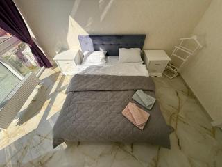Gagarin Plaza Apartments - Odessa - 3